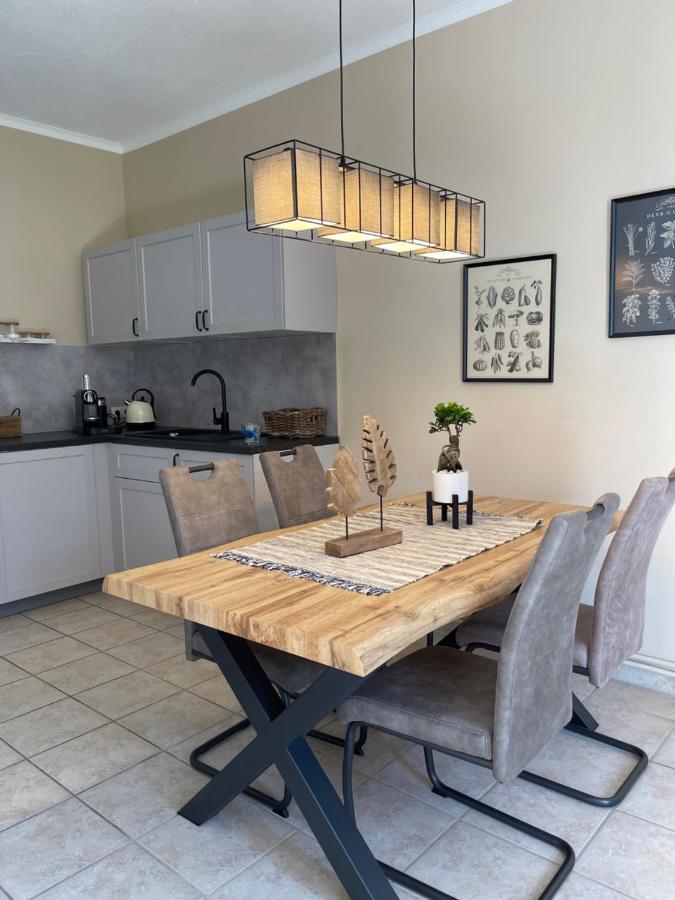 Naturnahes, Neu Moebl.Apartment, Hundefreundlich Neu Gaarz Dış mekan fotoğraf